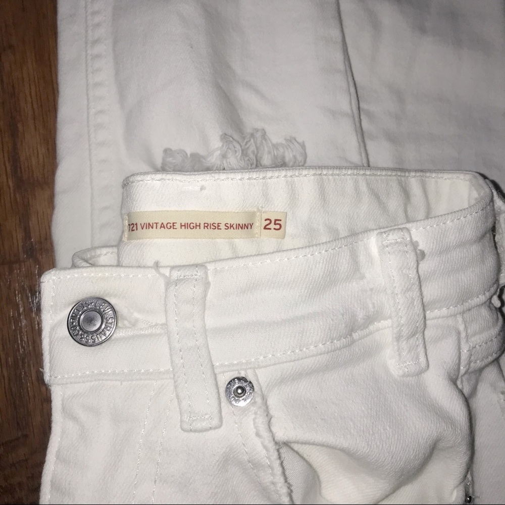 Levi’s 721 vintage high rise skinny jeans